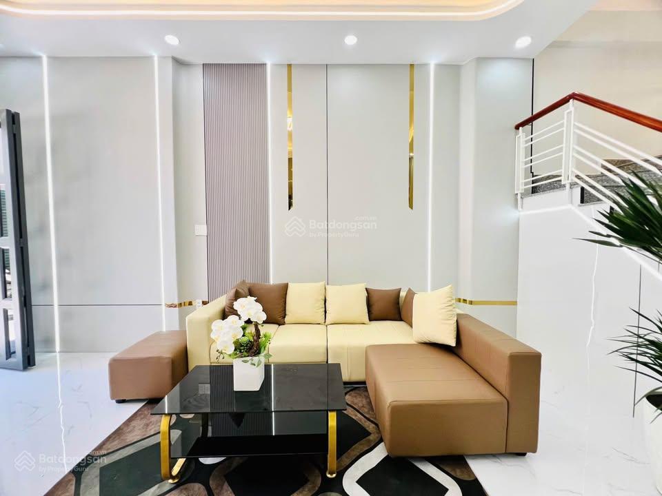 Cần bán nhà riêng ngay đường hưng phú, chánh hưng, quận 8  giá 3,25 tỷ/72m2  ngay cầu chữ y