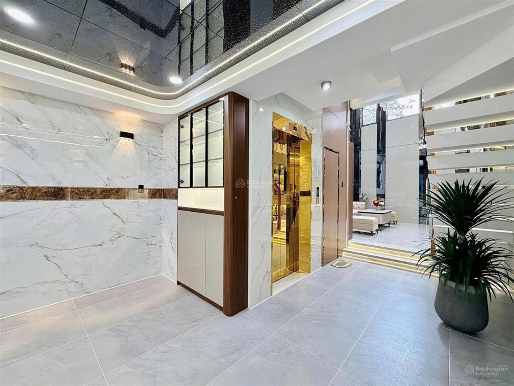 Siêu phẩm nhà phố có thang máy đường đặng chất  quận 8  giá 3,27 tỷ/72m2  full nội thất cao cấp