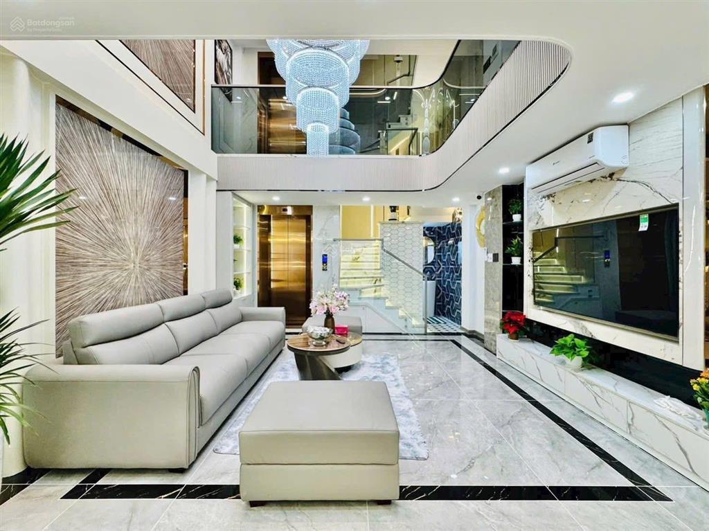 Chỉ 6,05tỷ/75m2 (5x15m)  chốt ngay nhà đẹp đường bình tây, p. bình tây  2 lầu, 5pn, pháp lý chuẩn