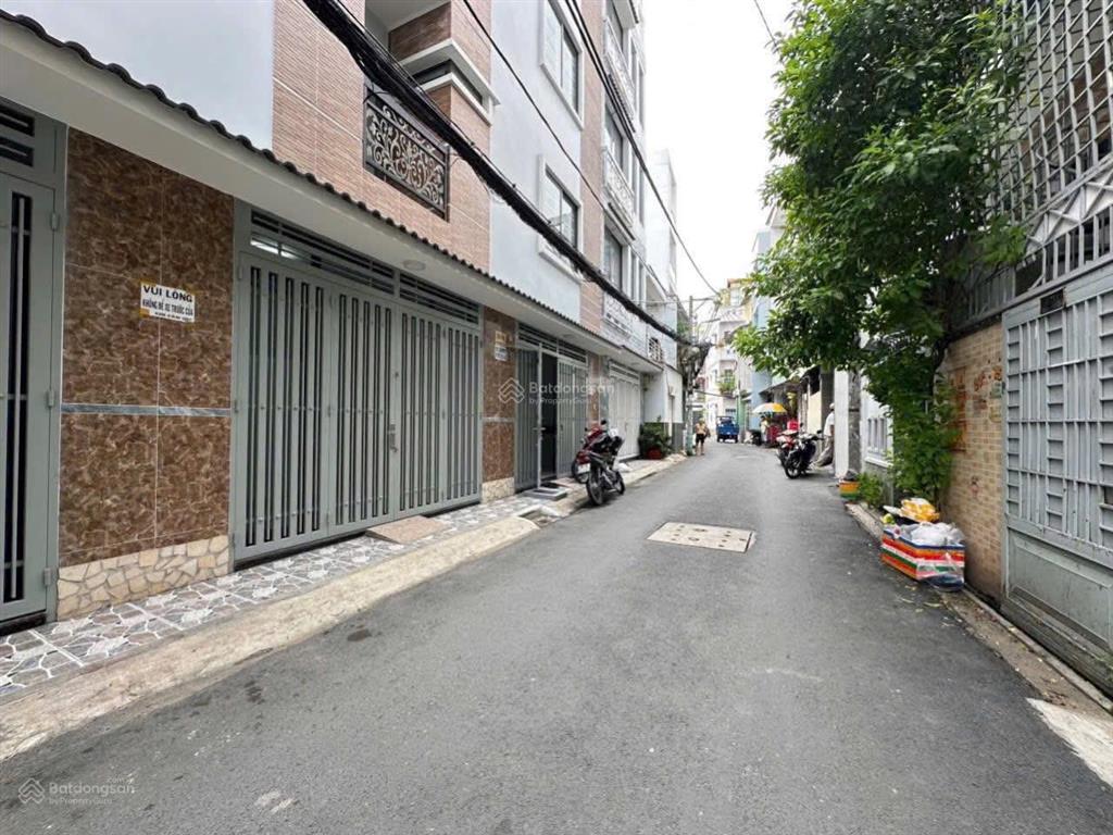 Chính chủ cần bán nhà thích quảng đức, phú nhuận  giá 6,22 tỷ/63m2 (4,2m x 15m)  thuê 25tr/tháng