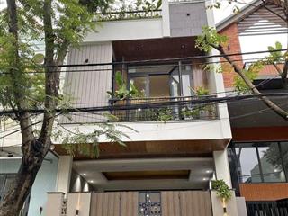 Bán nhà 2 lầu hẻm xe hơi đường nguyễn hiền  quận 3. 72m2 thuê 27tr, gần chợ vườn chuối