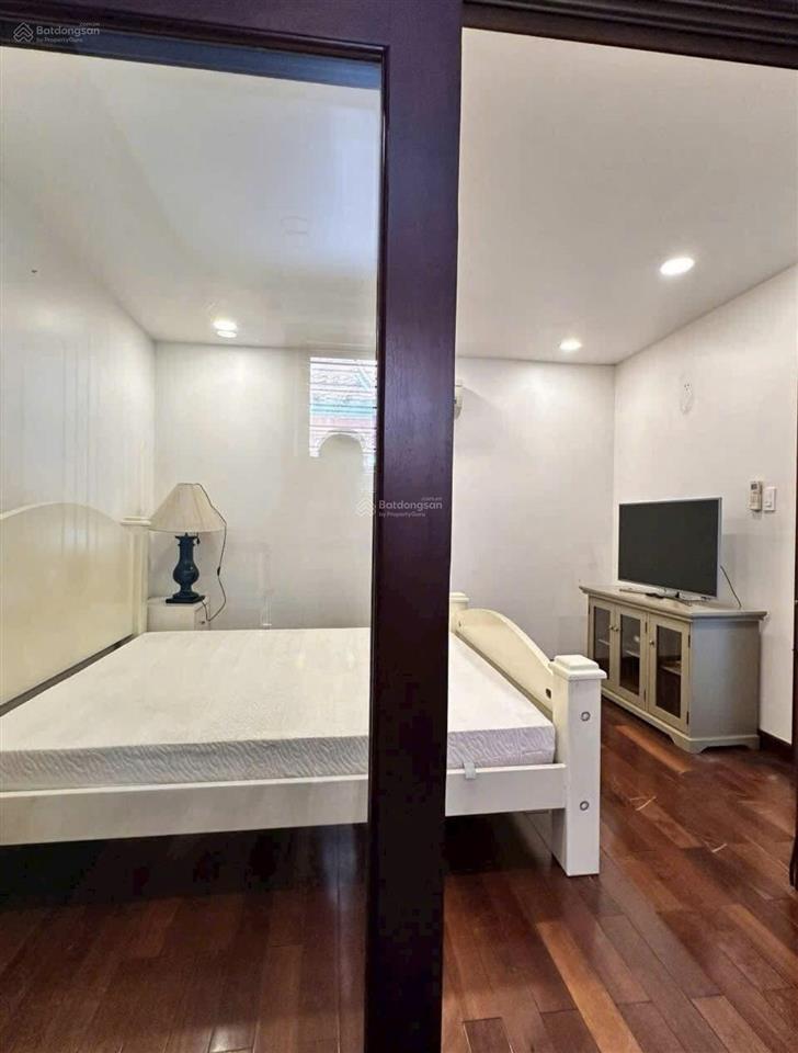 Siêu phẩm nguyễn văn hưởng, an khánh  ngay tổng lãnh sự malaysia  120m2  thuê 40 tr