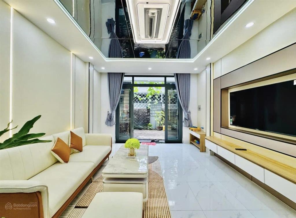 Bán nhanh căn siêu phẩm nhà phố lý tự trọng  quận 1  74m2 (5m x 14,8m)  thuê 27tr/th