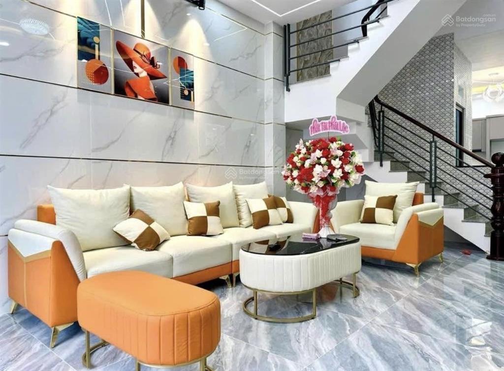 Chủ đi mỹ gấp bán căn nhà hoàng dư khương  quận 10  giá 6,55tỷ/70m2  hđ thuê 25tr/th  gần cmt8