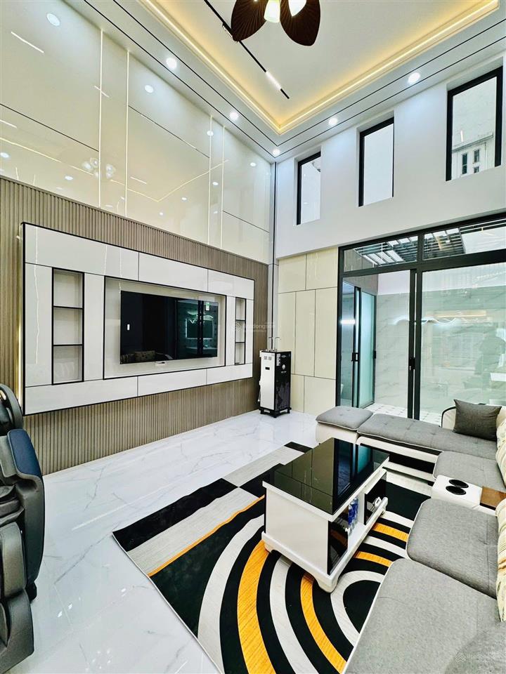Căn hiếm khu vực ngay đường phan văn khoẻ  phường 2  quận 6  75m2  gần bv chợ rẫy