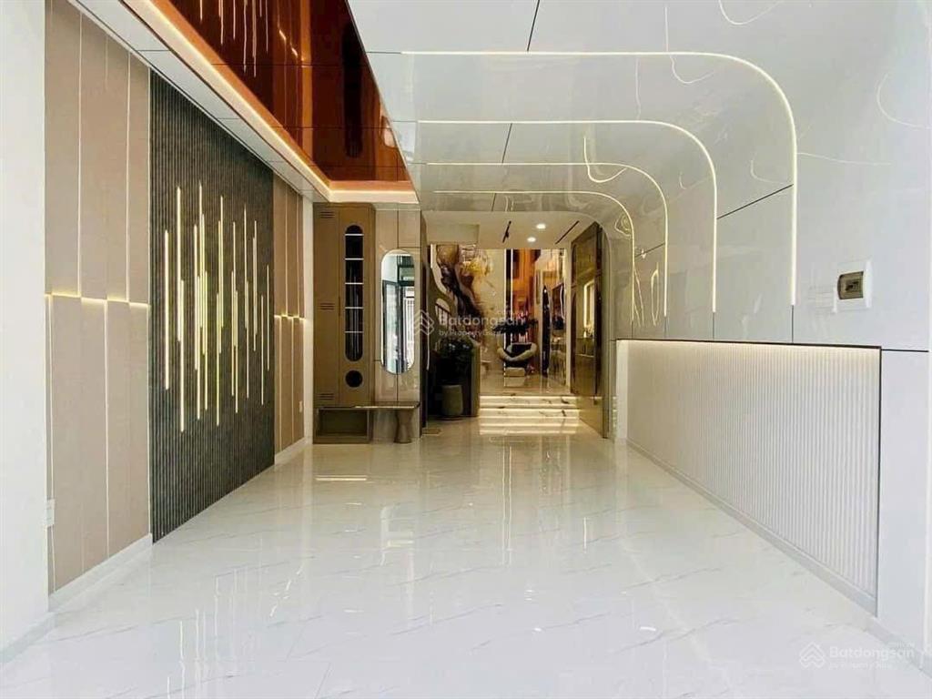 Chính chủ bán gấp căn nhà  nguyễn thiện thuật, quận 3  giá 6,52 tỷ/(5x18m)  thuê 27 triệu/tháng
