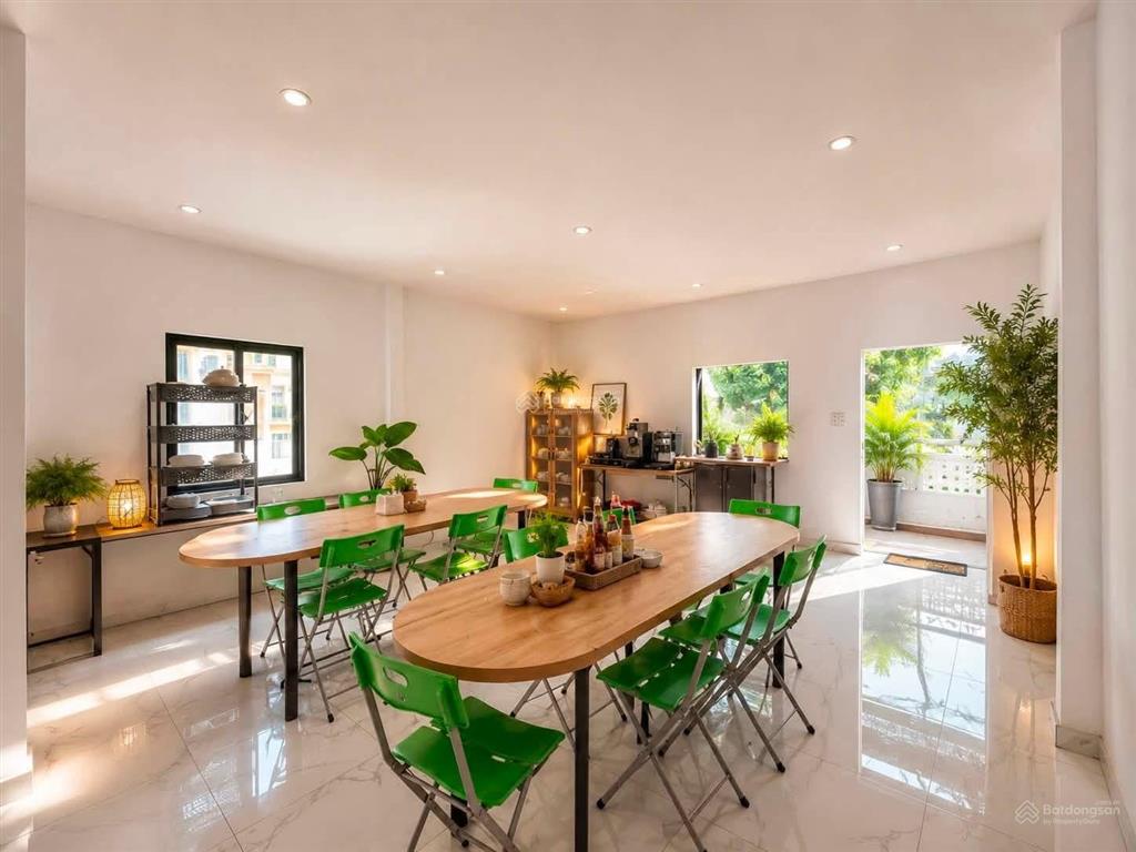 Chốt ngay căn siêu phẩm đường hoàng hoa thám  bình thạnh  giá 5,76 tỷ/122m2  thuê 35tr/tháng
