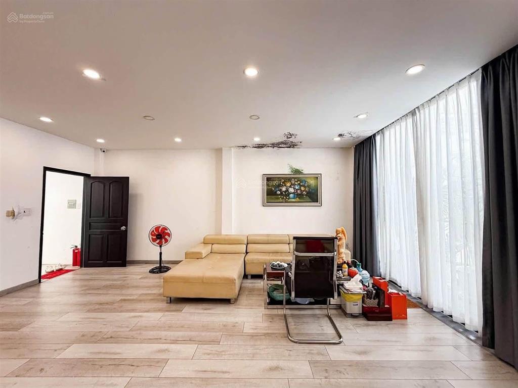 Chốt ngay căn siêu phẩm đường hoàng hoa thám  bình thạnh  giá 5,76 tỷ/122m2  thuê 35tr/tháng