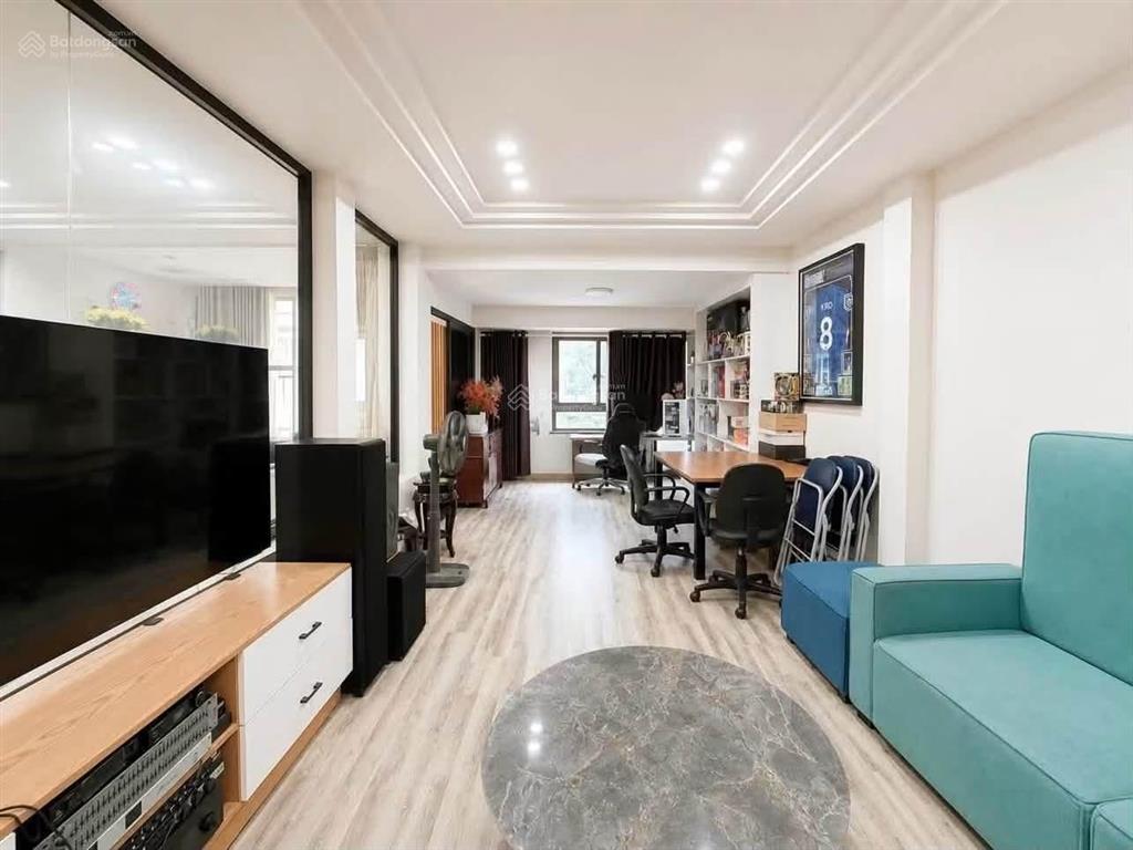 Chính chủ cần bán nhà đường lam sơn  p. gia định  giá 6,69tỷ/142m2  thuê 27tr, gần chợ bà chiểu