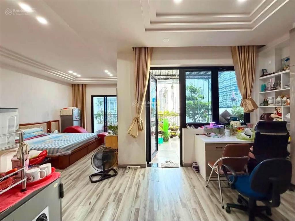 Chính chủ cần bán nhà đường lam sơn  p. gia định  giá 6,69tỷ/142m2  thuê 27tr, gần chợ bà chiểu