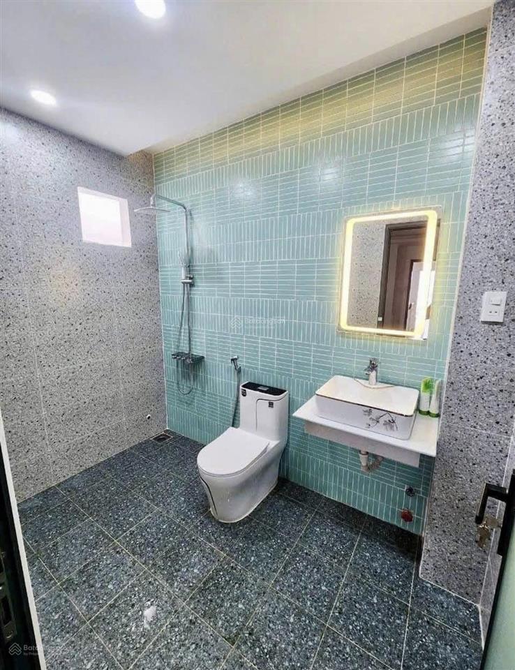 Cần bán siêu phẩm nhà ngang 6m gần bệnh viện bình thạnh, đường lê văn duyệt  72m2