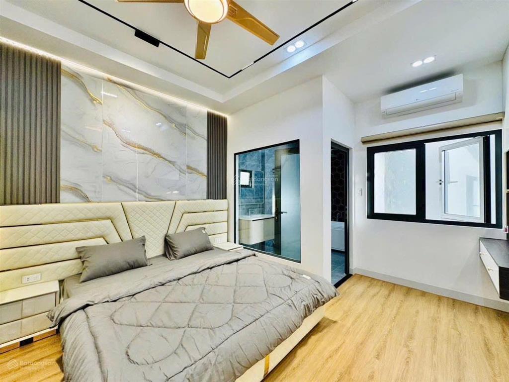 Chính chủ cần bán nhà phan văn hân  bình thạnh  giá 7,21 tỷ/63m2  thuê 31tr/tháng  gần chợ