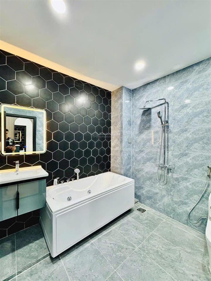 Chính chủ cần bán nhà phan văn hân  bình thạnh  giá 7,21 tỷ/63m2  thuê 31tr/tháng  gần chợ