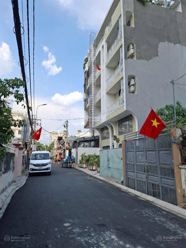 Tôi cần bán gấp căn nhà đường bình lợi  phường 13  quận bình thạnh  giá 5,54tỷ/75m2  thuê 24tr