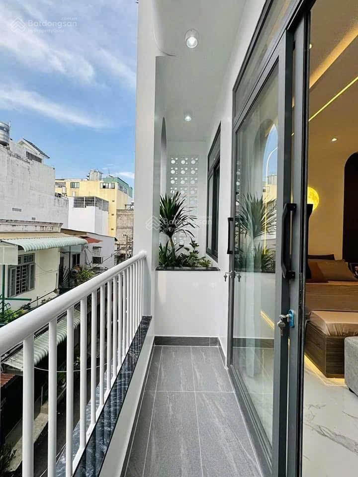 Chính chủ cần bán căn siêu phẩm quận 2  đường lê văn miến, thảo điền  80m2, thuê 26tr