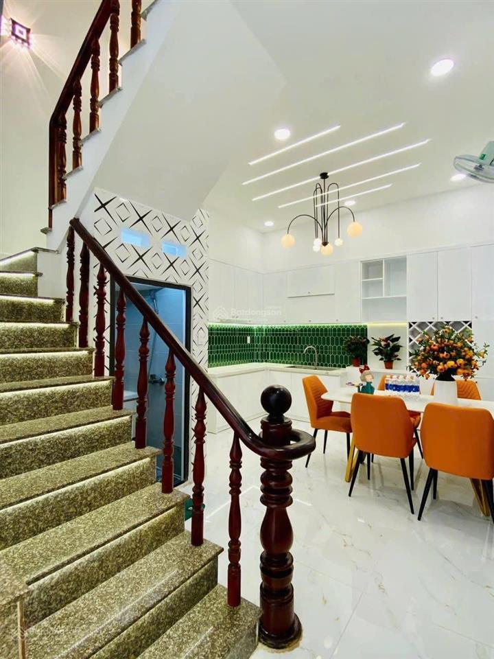 Sở hữu nhà đường bạch vân  quận 5  giá 5,69 tỷ/77m2 (5,5x14)  dòng tiền 24 triệu/tháng  hxh 6m