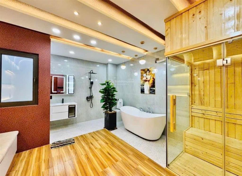 Hiếm có còn 1 căn giá tốt  đường trần quốc toản, quận 3  dt 63,35m2  thuê 26tr/tháng