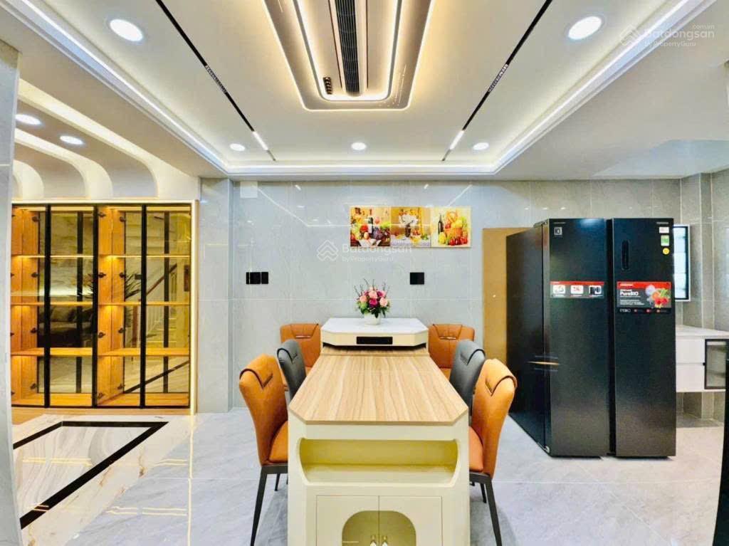 Hiếm có còn 1 căn giá tốt  đường trần quốc toản, quận 3  dt 63,35m2  thuê 26tr/tháng