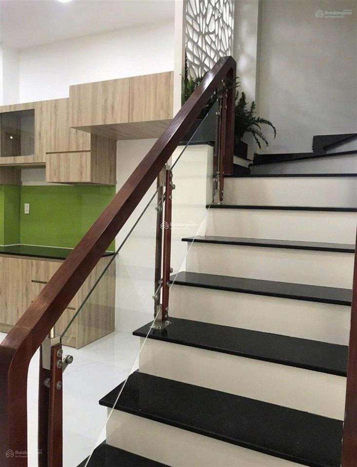 Chính chủ rao bán nhà trần kế xương, phường 7, phú nhuận  58,8m2/ 4 tỷ 850  3 lầu, 3pn, 4wc