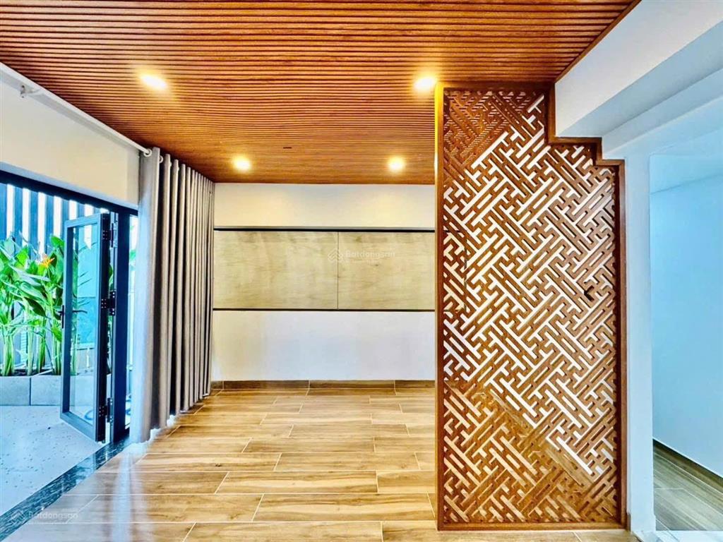 Giảm ngay 500 triệu bán ngộp nhà trần khánh dư, tân định, quận 1, 67,5m2  2 lầu, 4pn