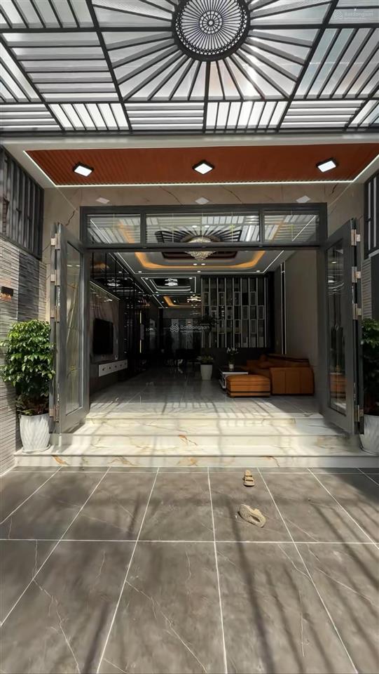 Một căn siêu phẩm duy nhất hồ bá kiện, p.15, quận 10. giá chỉ 5,09 tỷ/ dt lớn 115m2 nhà hxh 3 lâu