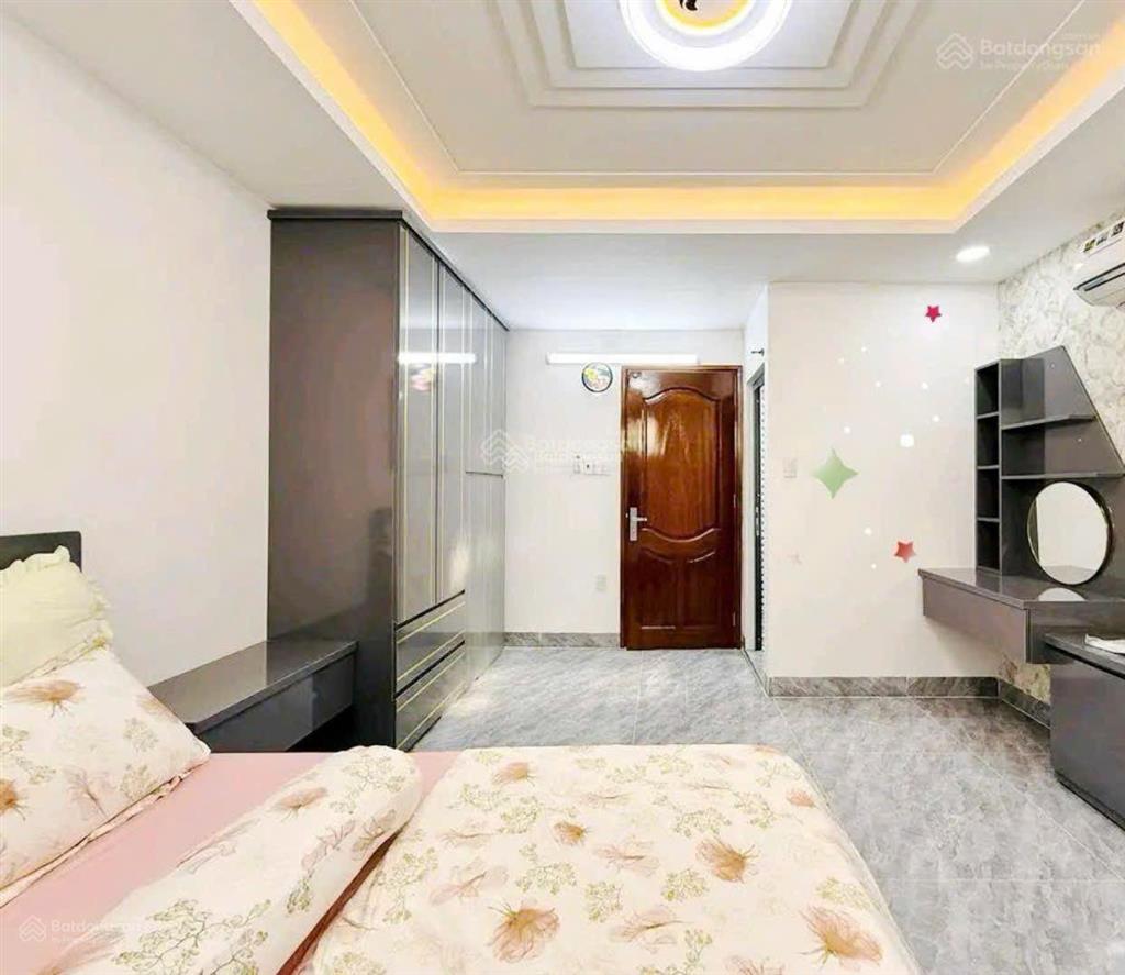 Siêu phẩm ô tô ngủ trong nhà đường trần tuấn khải, quận 5. giá 5,05 tỷ. đang cho thuê 29 triệu/th