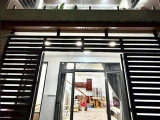 Về quê bán nhanh nhà đường trần nhân tôn,p2,quận 10.giá 4tỷ840/5mx12m.hẻm 7m.sổ sẵn