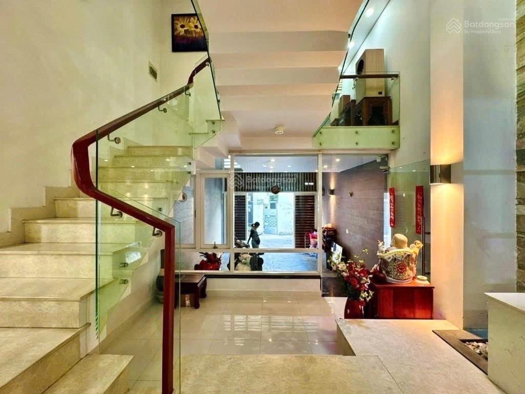 Tranh thủ cọc ngay nhà nguyễn cửu vân, p17, bình thạnh.giá6tỷ470/ 5mx14.6m. sổ riêng