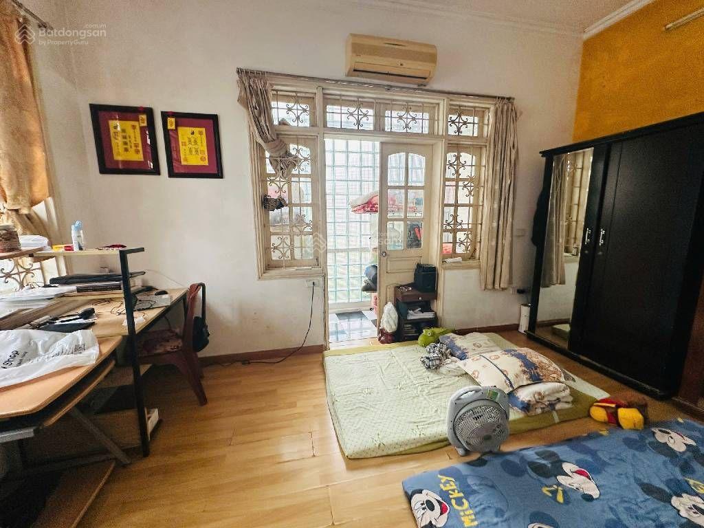 Mặt ngõoto vào nhàmặt tiền rộngsát phố2 thoángkhai thác văn phòng đỉnh caolý nam đế dt