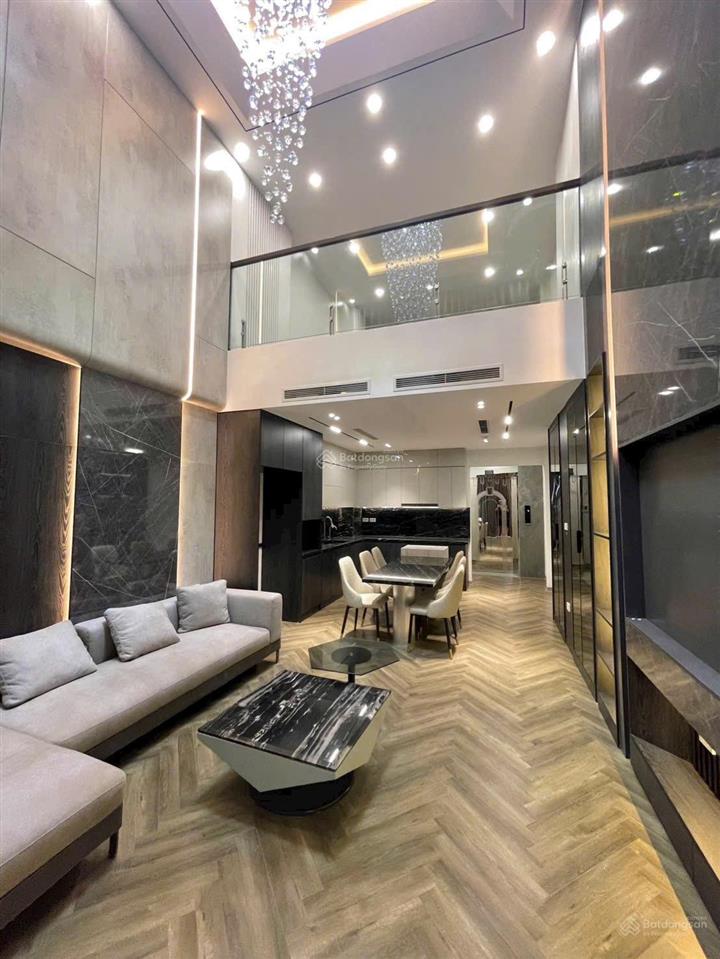 Nhà đẹpgara otophân lô thang máynở hậuviu bể bơisân pickleballnội thất sang trọnghồng tiến