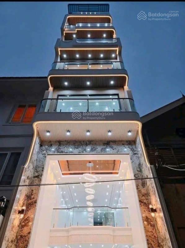 Mặt phốdân xâyvỉa hè rộngkinh doanhđầu tư xây building/cc minidòng tiền sẵnhai bà trưng
dt