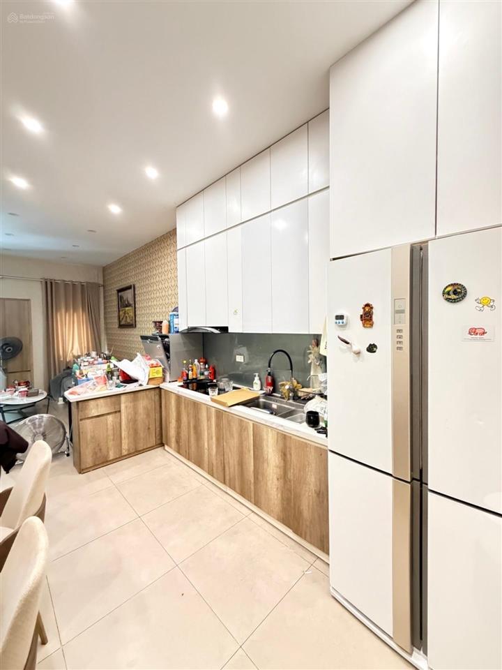 Nhỉnh 9,xtỷ  sở hữu 64m2  cơ hội đầu tư homestay hái ra tiền  gần hồ hoàn kiếm  vincom view đẹp