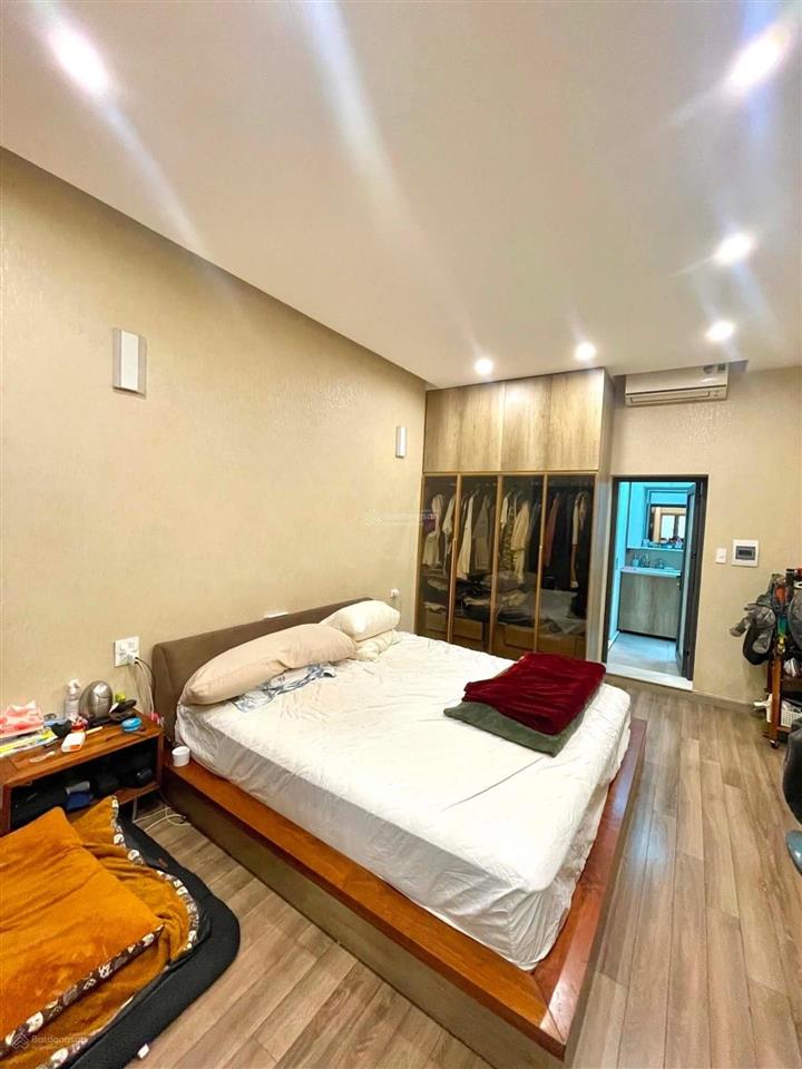 Nhỉnh 9,xtỷ  sở hữu 64m2  cơ hội đầu tư homestay hái ra tiền  gần hồ hoàn kiếm  vincom view đẹp