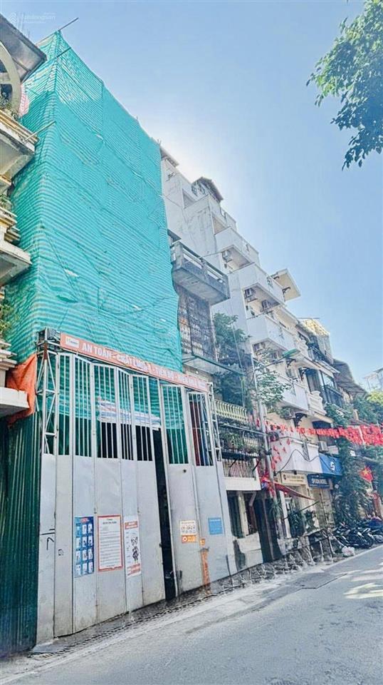 Tòa căn hộ 11 tầng16 phòngthang máymặt ngõ thôngô tô đỗ cửatài sản dành cho giới đầu tư tạo d