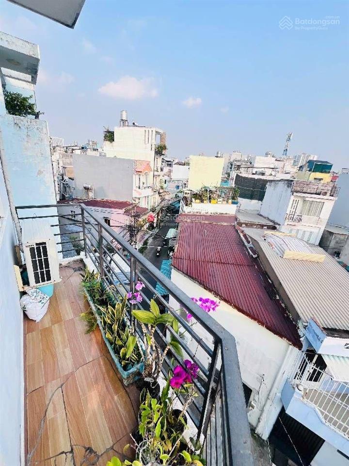 Nhỉnh 7tỷ có ngay căn nhà 5 tầng căn góc hxh khu vip âu dương lân p3 quận 8 sát vách quận5 và quận1