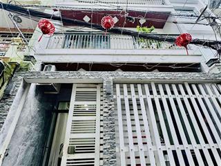 Chú 9 cần vốn làm ăn để lại giá ngộp cần bán nhà đường an bình, p6, quận 5.giá 4tỷ960/72m2. sổ sẵn