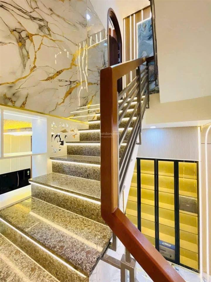 Chủ kẹt tiền cần bán nhà đường điện biên phủ, p. đakao, quận 1.giá 7tỷ650/69,6m2.sổ sẵn