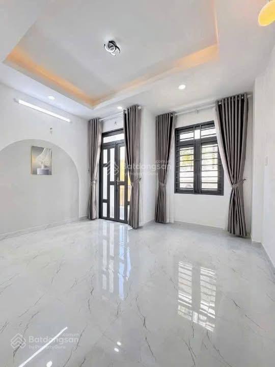 Định cư nước ngoài chính chủ cần bán nhà gần mt trên đường đinh bộ lĩnh,p12,bình thạnh.giá 3tỷ950.
