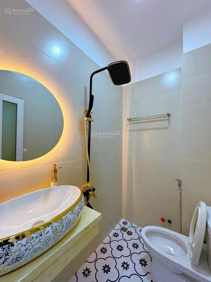 Nhanh tay sở hữu căn nhà nằm trên đường trần minh quyền,p10,quận 10.giá 5tỷ870/89m.sổ hồng riêng.