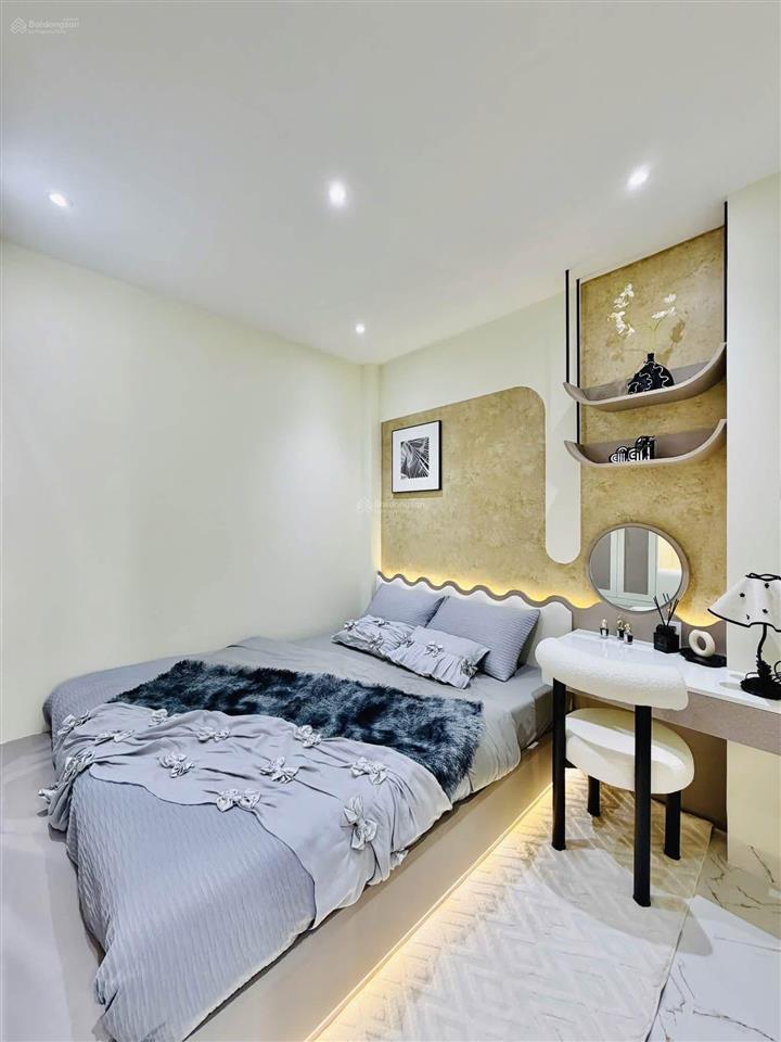 Bán nhà trên đường nguyễn thái bình, phường nguyễn thái bình, quận 1. giá 6tỷ550/69,6m. shr
