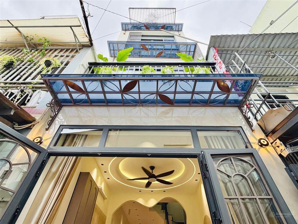 Bán nhà trên đường nguyễn thái bình, phường nguyễn thái bình, quận 1. giá 6tỷ550/69,6m. shr