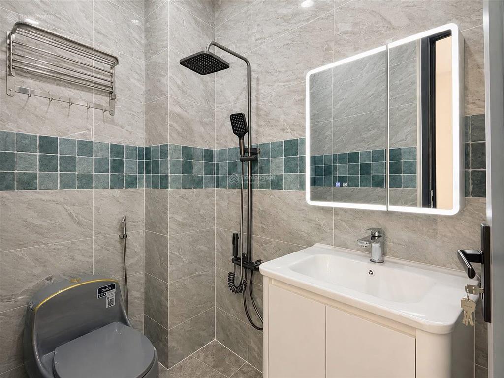 Nhà kinh doanh bán nhà mặt tiền đường thạch thị thanh, phường tân định, quận 1. 81,6m2. shr