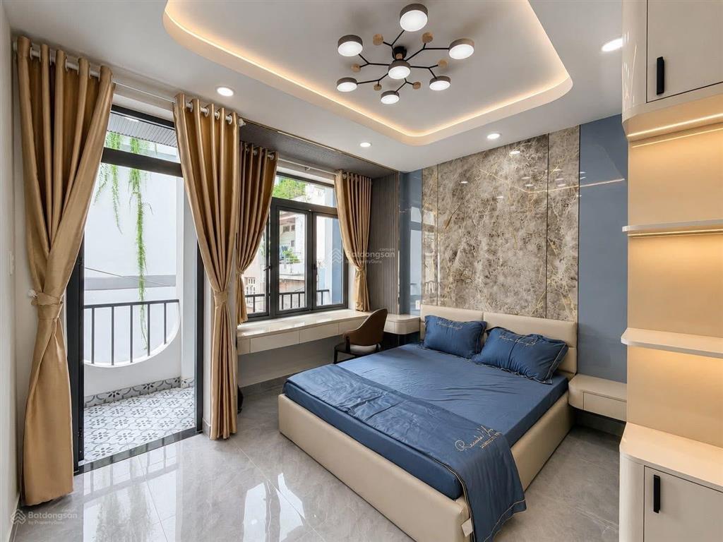 Nhà kinh doanh bán nhà mặt tiền đường thạch thị thanh, phường tân định, quận 1. 81,6m2. shr