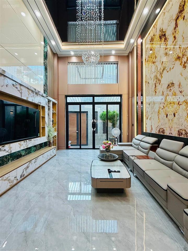 Tôi chủ nhà cần bán nhà nguyễn tri phương, p8, quận 10. giá 6tỷ450/69m2. sổ hồng riêng.