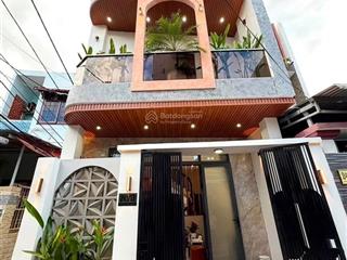 Kẹt vốn làm ăn cô chú chủ nhà cần tìm chủ mới bán nhà đường trần hưng đạo,quận 5.giá 4tỷ550.shr.