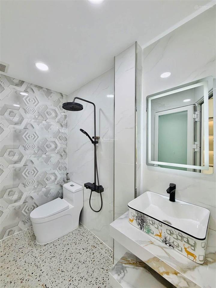 Chính chủ kẹt vốn cần bán nhà hoàng hoa thám, p13, tân bình. 71,3m2. sổ sẵn