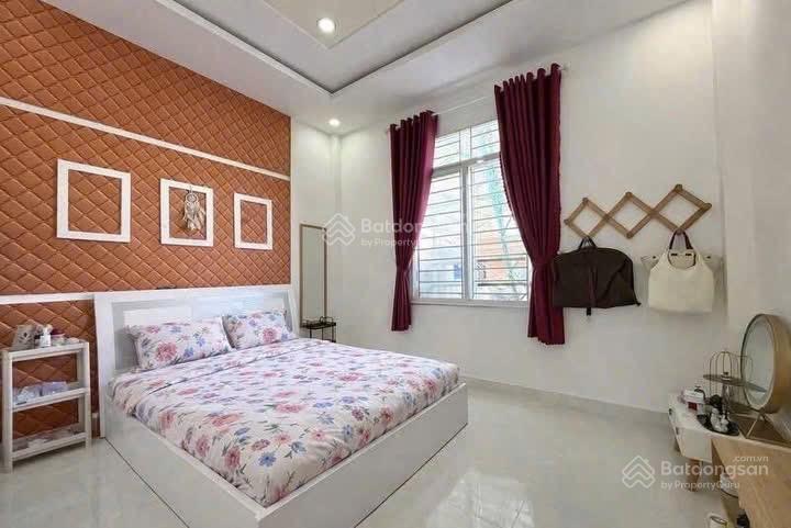 Chủ nhà định cư pháp cần bán gấp nhà đường lê đại hành, p15 quận 11. 56,25m2. sổ hồng riêng