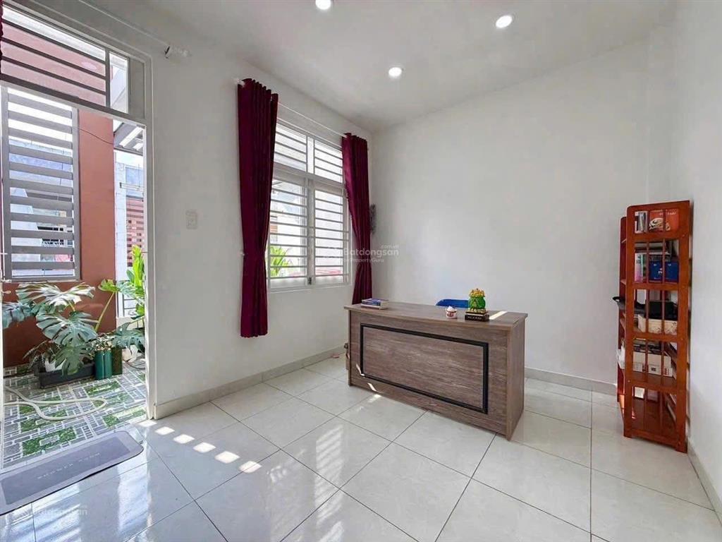 Chủ nhà định cư pháp cần bán gấp nhà đường lê đại hành, p15 quận 11. 56,25m2. sổ hồng riêng