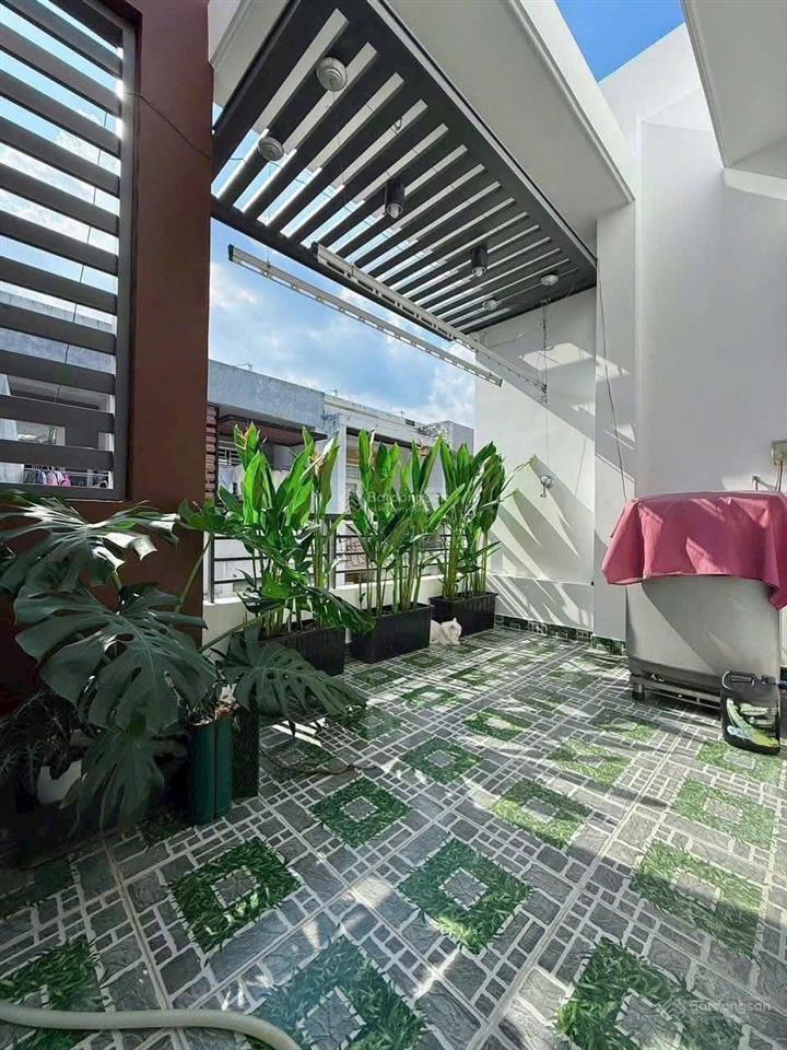 Chủ nhà định cư pháp cần bán gấp nhà đường lê đại hành, p15 quận 11. 56,25m2. sổ hồng riêng