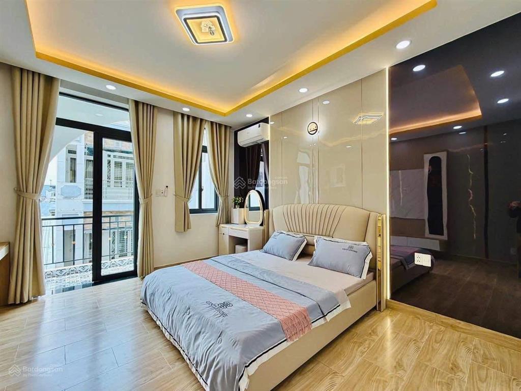 Bán nhà hẻm ôtô sở hữu ngay căn nhà lê thánh tôn, p.bến thành,quận 1.giá 7tỷ550/70,5m.sổ hồng riêng